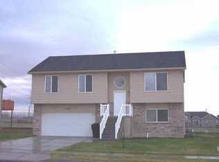 1623 W 600 N, Clinton, UT 84015