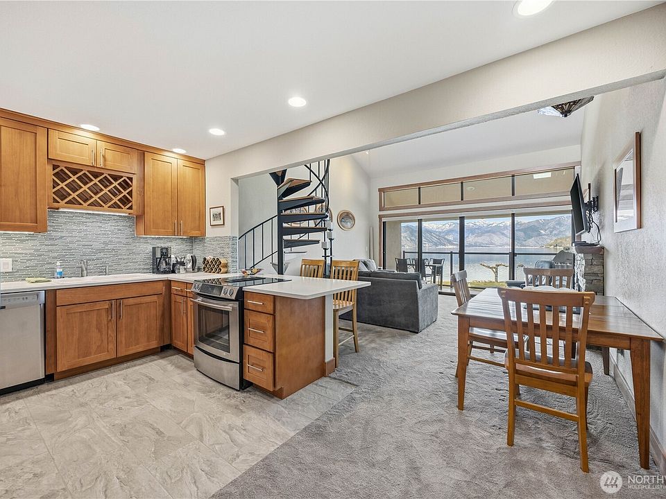 1st image of 100 Lake Chelan Shores Dr. #3-8