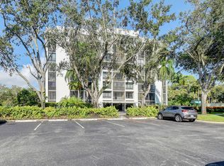 7835 Lakeside Blvd APT 934, Boca Raton, FL 33434