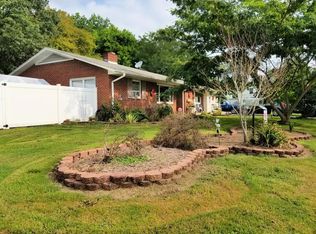 157 Rocky Mount Rd, Skipwith, VA 23968