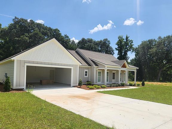2nd image of 109 Fawns Rest Ct