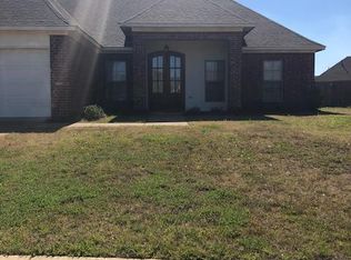 227 Clearview Dr E, Madison, MS 39110