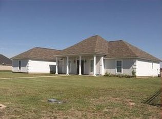 204 Links Dr, Alexandria, LA 71303