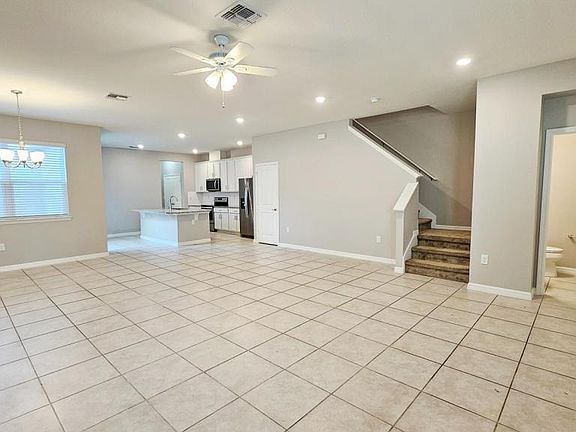 4th image of 13708 Summerport Village Pkwy