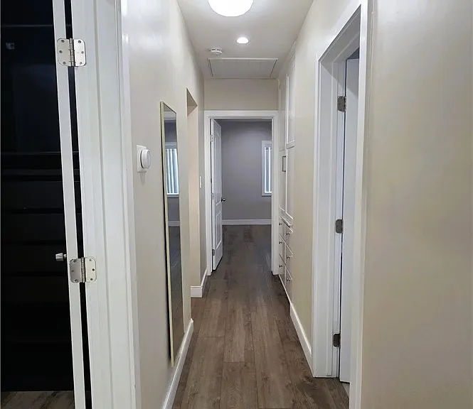 2431 N Lamer St — Photo 16