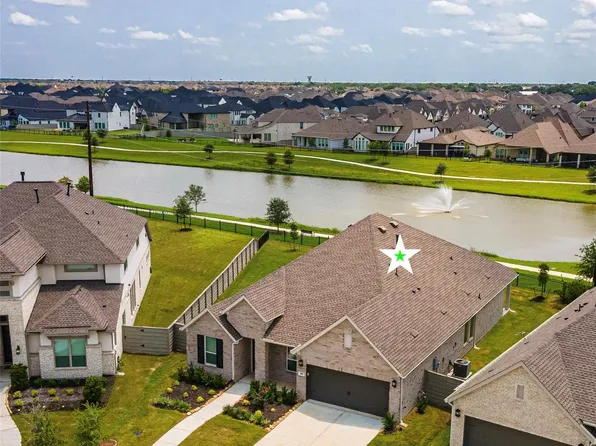 5003 Park Willow Dr, Manvel, TX 77578