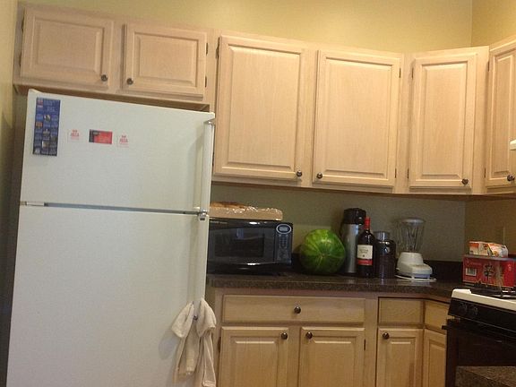 5th image of 638 Oakland Hills Dr APT 2B