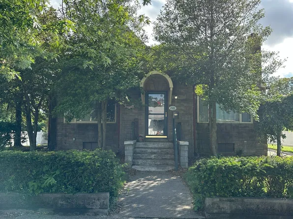 1521 E Sycamore St, Vincennes, IN 47591