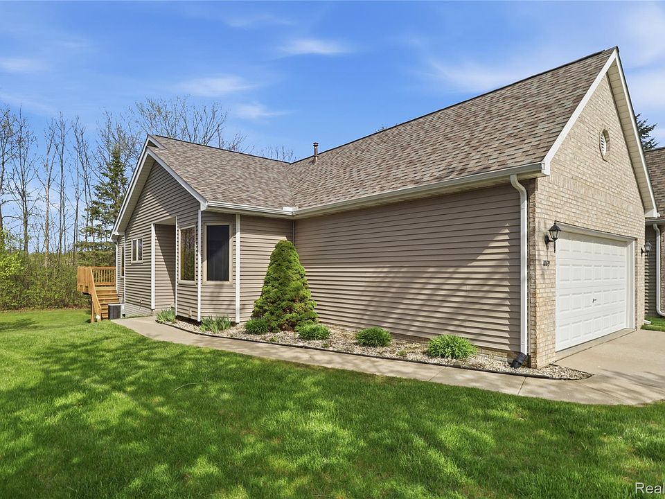 1st image of 1089 Jenna Dr #217