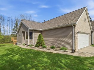1089 Jenna Dr #217, Davison, MI 48423