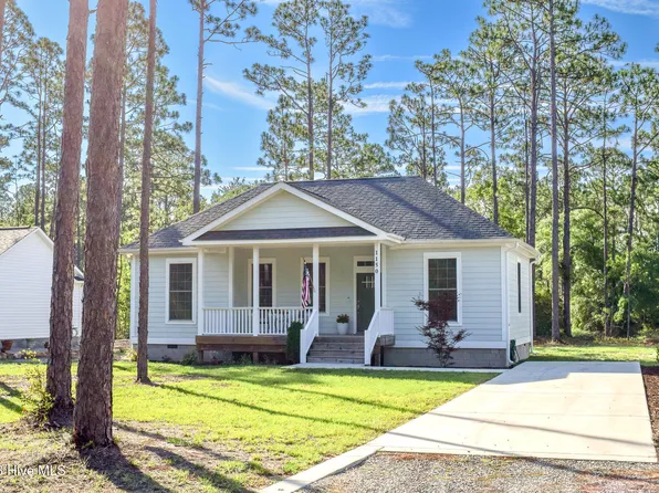 1150 Maple Road, Southport, NC 28461