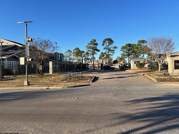 4th image of 12245 Lemon Ridge Ln #122