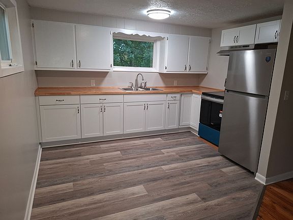 5th image of 1603 Lawrence St #2
