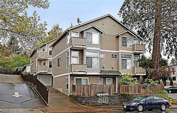 1st image of 12558B 35th Ave NE