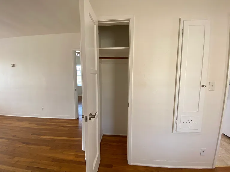 3117 Polk Ave #3117 — Photo 8