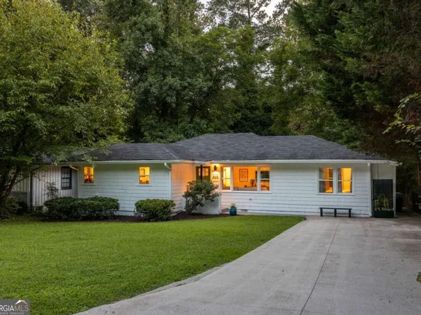 865 Stokeswood Ave SE, Atlanta, GA 30316