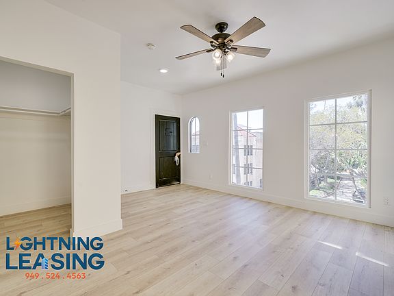 5th image of 1926 Whitley Ave #6D