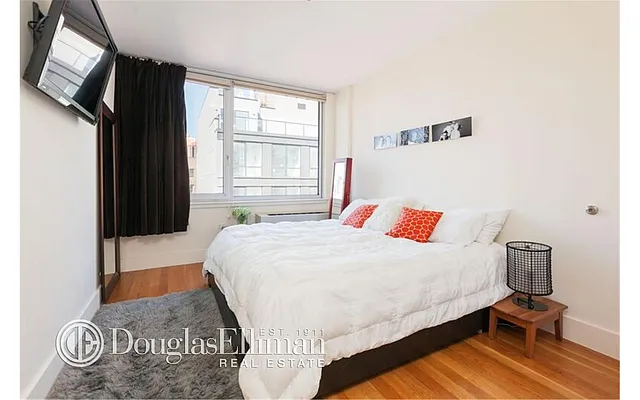 Sold by Douglas Elliman | media 3