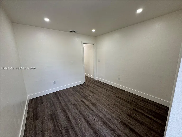 3011 SW 1st Ave #6 — Photo 18