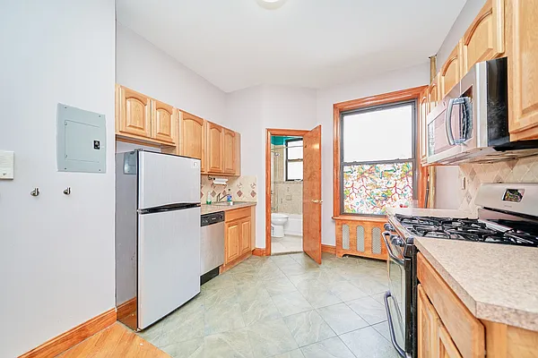 Rented by Living New York | media 17