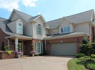 102 Haverford Cir, Pittsburgh, PA 15228