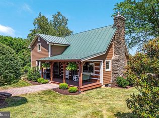 35496 Simpsons Creek Rd, Round Hill, VA 20141