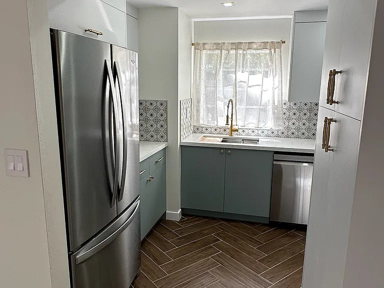 7106 SW 112th Pl — Photo 3