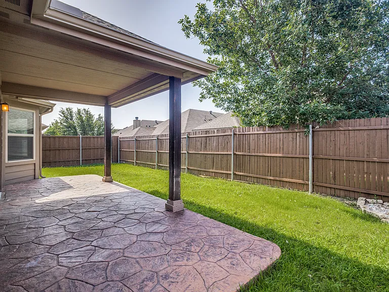 1212 Villa Paloma Blvd — Photo 23