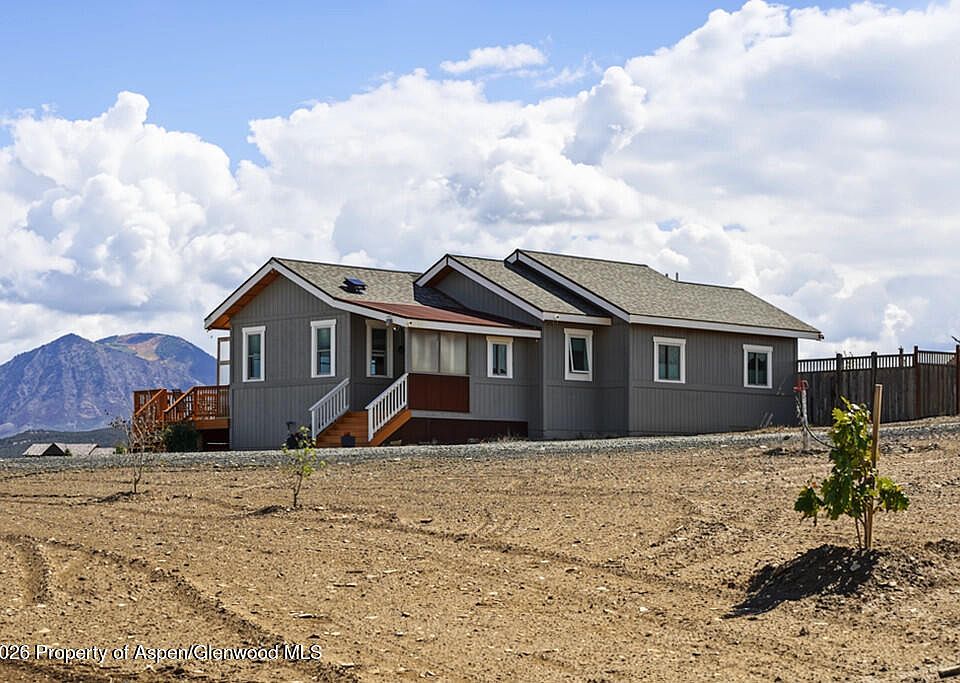 1st image of 6106 Sagebrush Rd