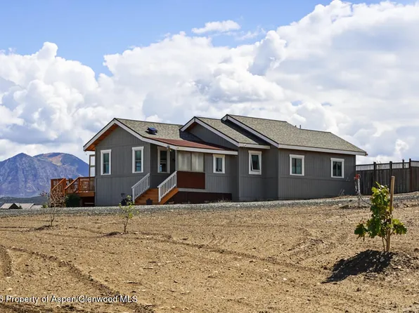6106 Sagebrush Rd, Hotchkiss, CO 81419