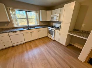 1276 Old Carrollton Rd, Newnan, GA 30263