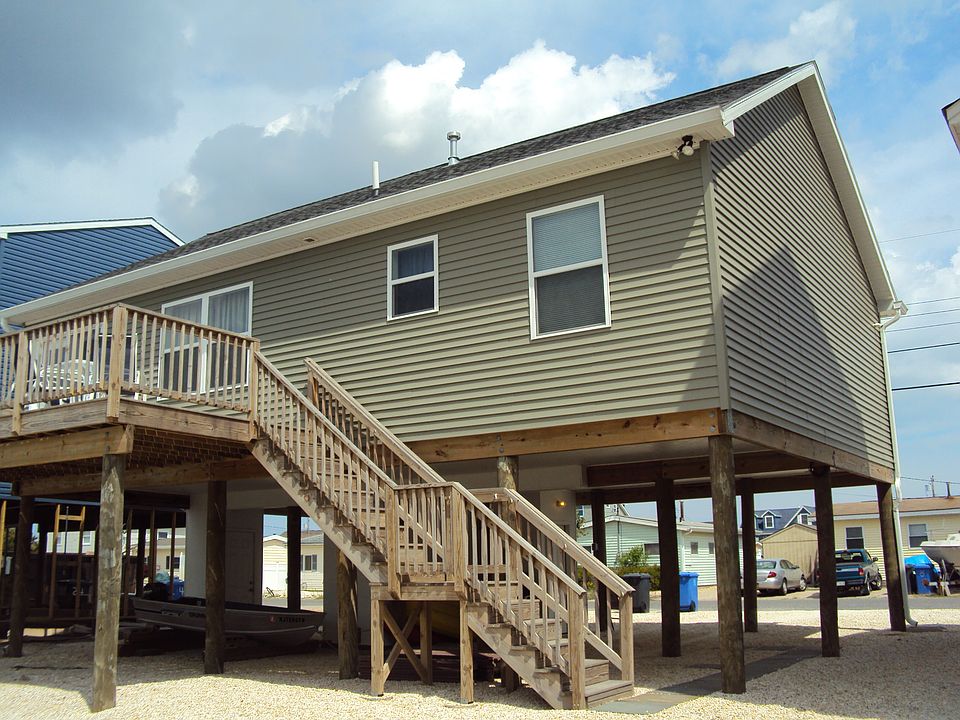 Rear Elevation