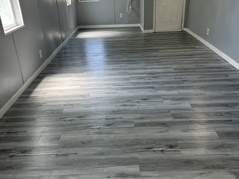 3045 Holiday Ln — Photo 6