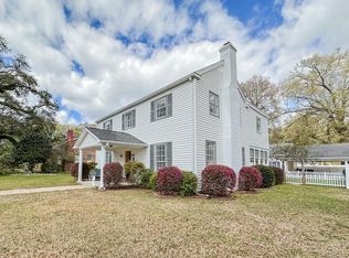 113 S Live Oak St, Geneva, AL 36340
