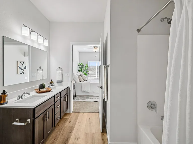 The Residences at Jamestown Quarry — Photo 25