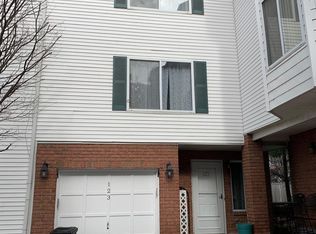 123 Aspen Knolls Way, Staten Island, NY 10312
