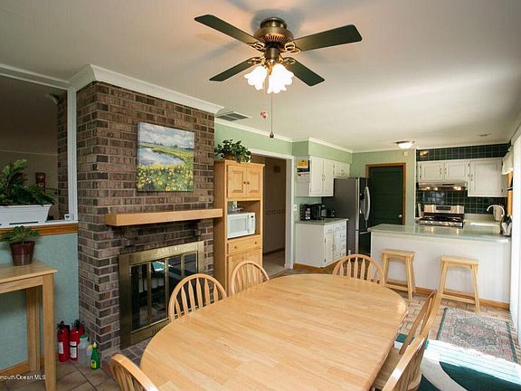 5th image of 1101 Kenton Dr