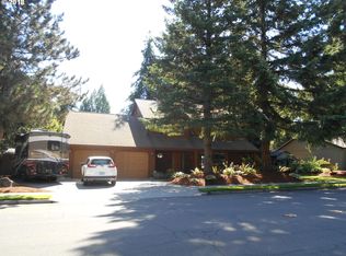 11113 NE Sherwood Dr, Vancouver, WA 98686