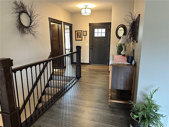 4th image of 2245 Mckinley Road