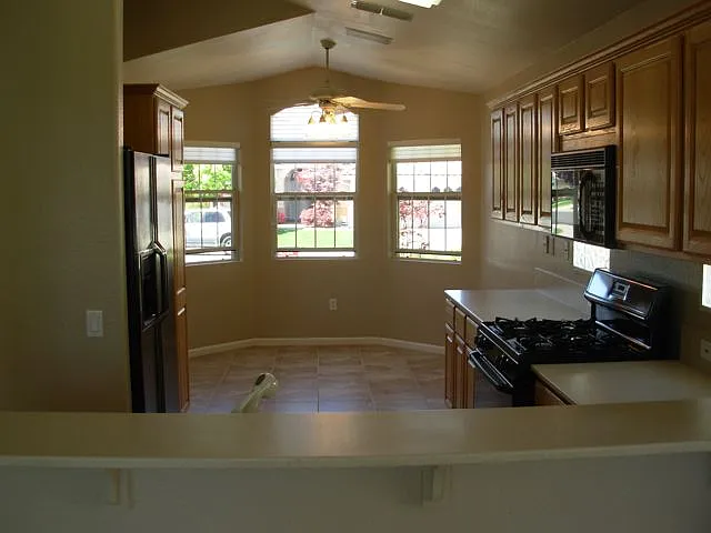 5196 Sugar Pine Loop — Photo 4