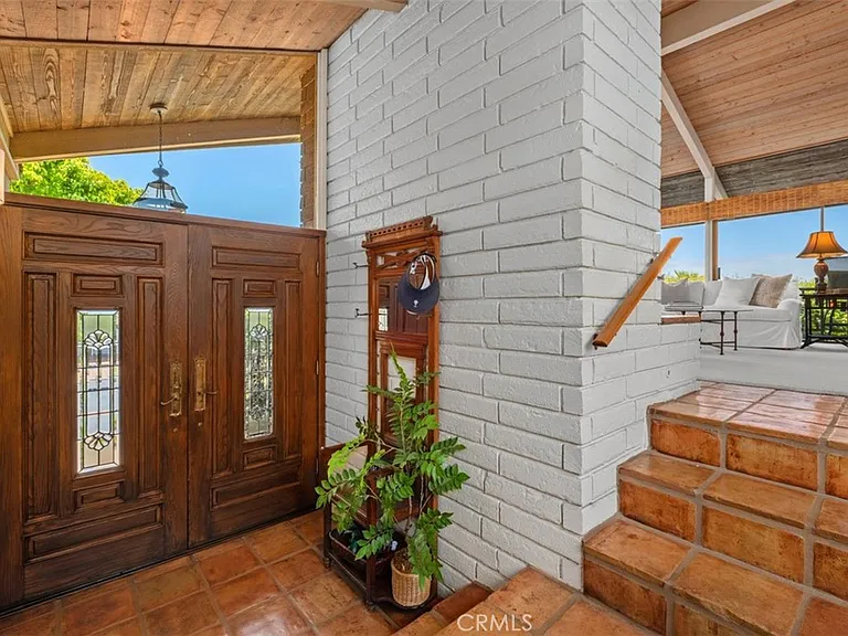 2 N Alta Mira Rd — Photo 6