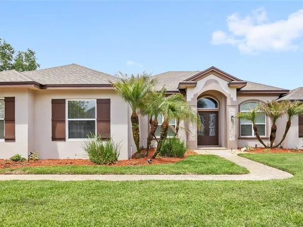 9468 Waterford Oaks Dr, Winter Haven, FL 33884