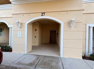 27 Harbour Isle Dr W UNIT 102, Fort Pierce, FL 34949