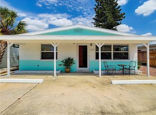11095 1st St E, Treasure Island, FL 33706