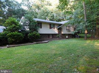 13 Chinkapin Dr, Fleetwood, PA 19522