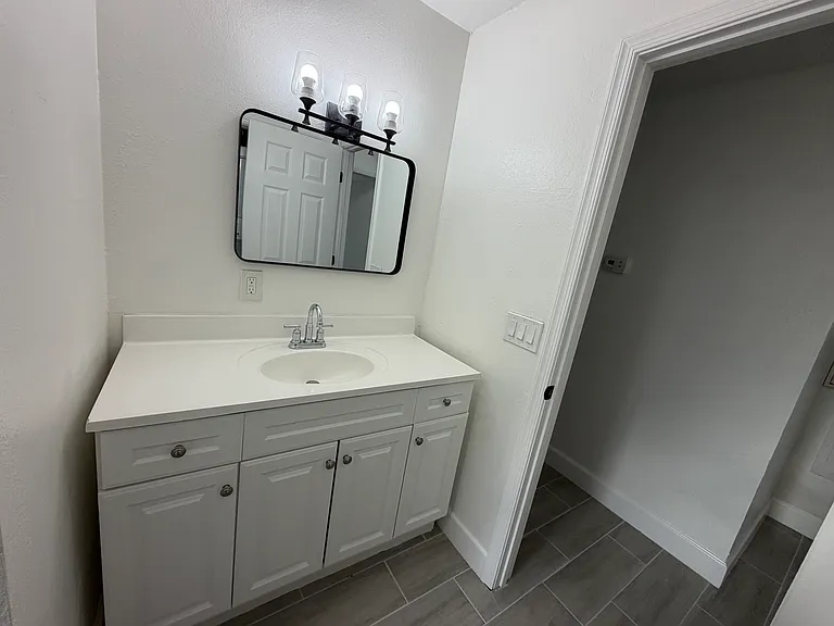 564 N Wayman St #564 — Photo 13