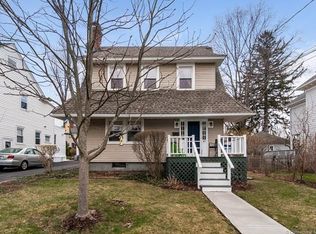 47 Lilley Rd, West Hartford, CT 06119