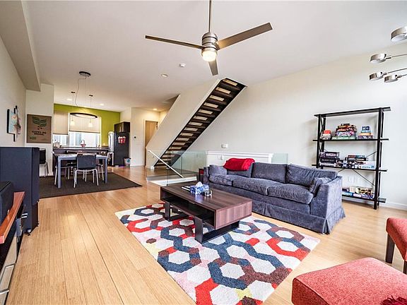 5th image of 1569 E 118th St APT C