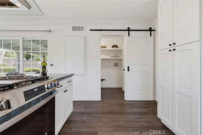 14611 Ermita Ave — Photo 12