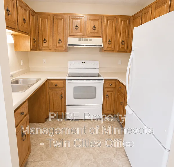 13714 Heather Hills Dr — Photo 7